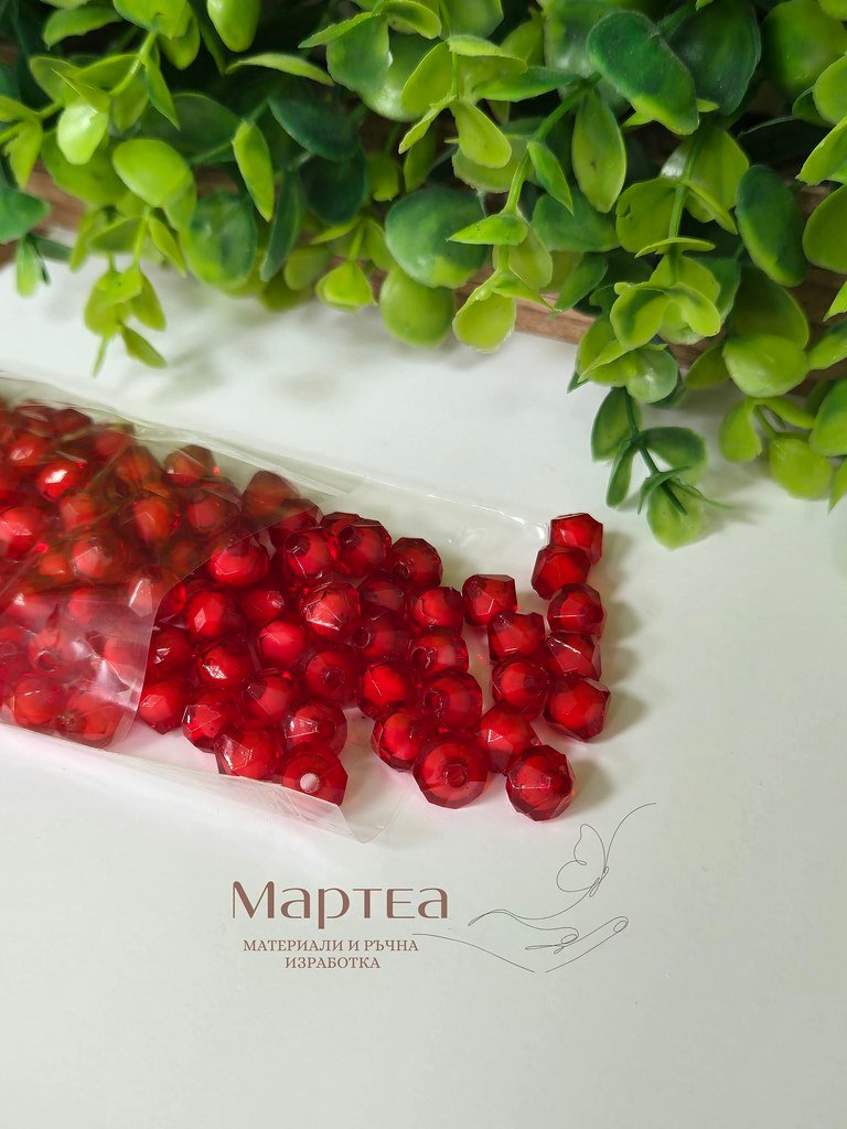 Мънисто червено с пълнеж