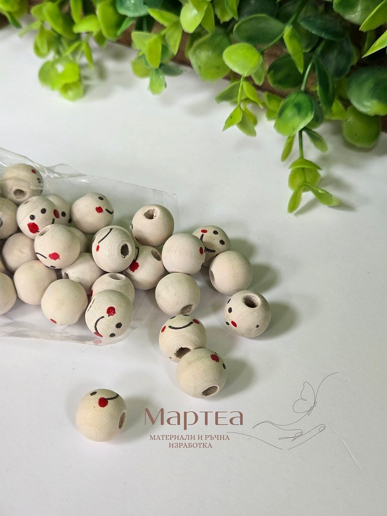 wooden smiling beads